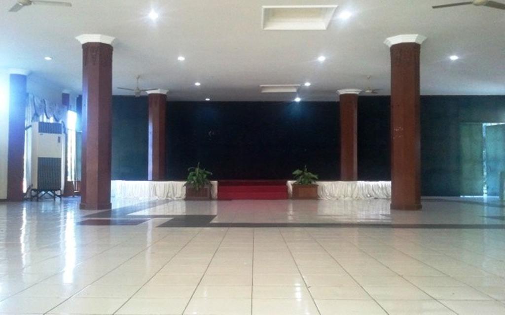 Jepara Indah Hotell Exteriör bild